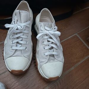 Platform Converse low top Size 8